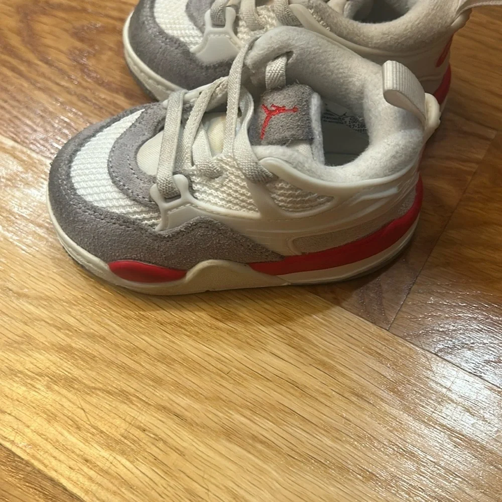 Jordan toddler sneakers